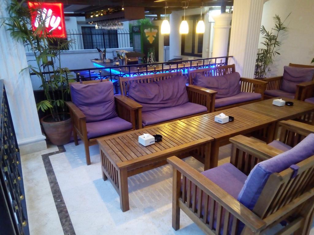 Hotel Harmika Katmandu Dış mekan fotoğraf